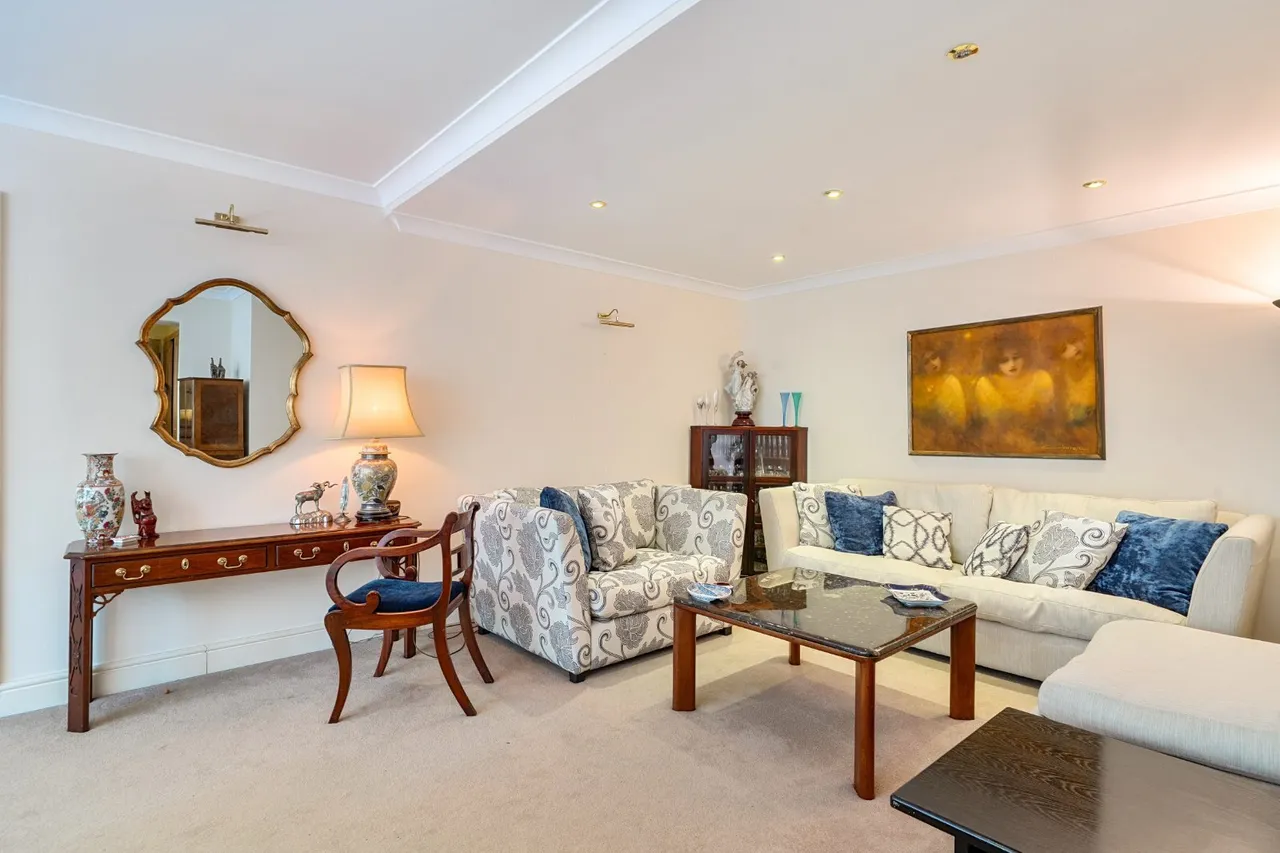 Clarendon Place, London, W2, photo 11