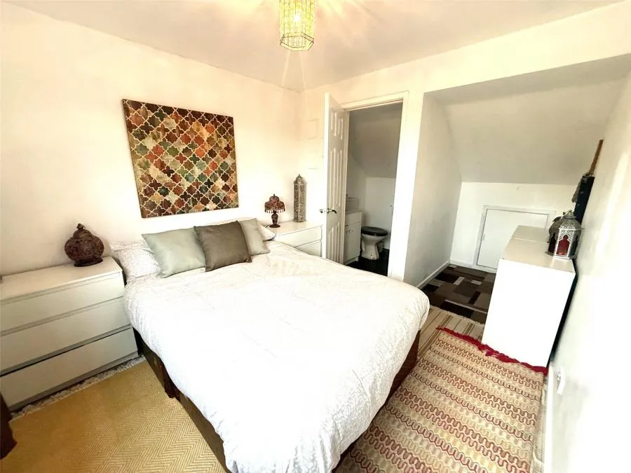 Manor Park, Claydon, OX17, photo 11