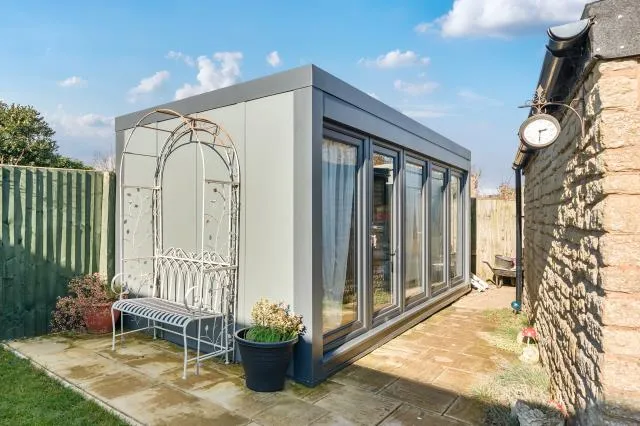 Manor Park, Claydon, OX17, photo 16
