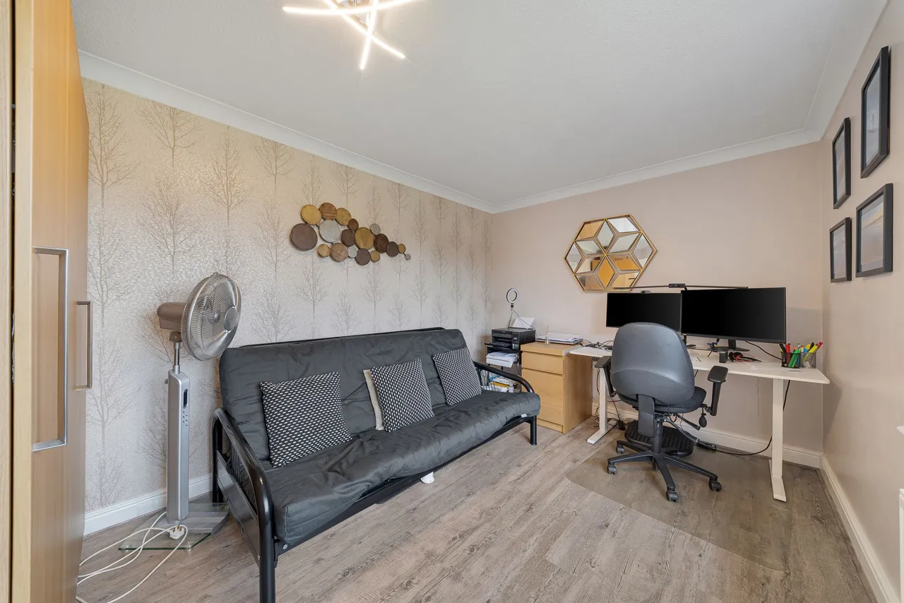 Kemberton Drive, Widnes, WA8, photo 23