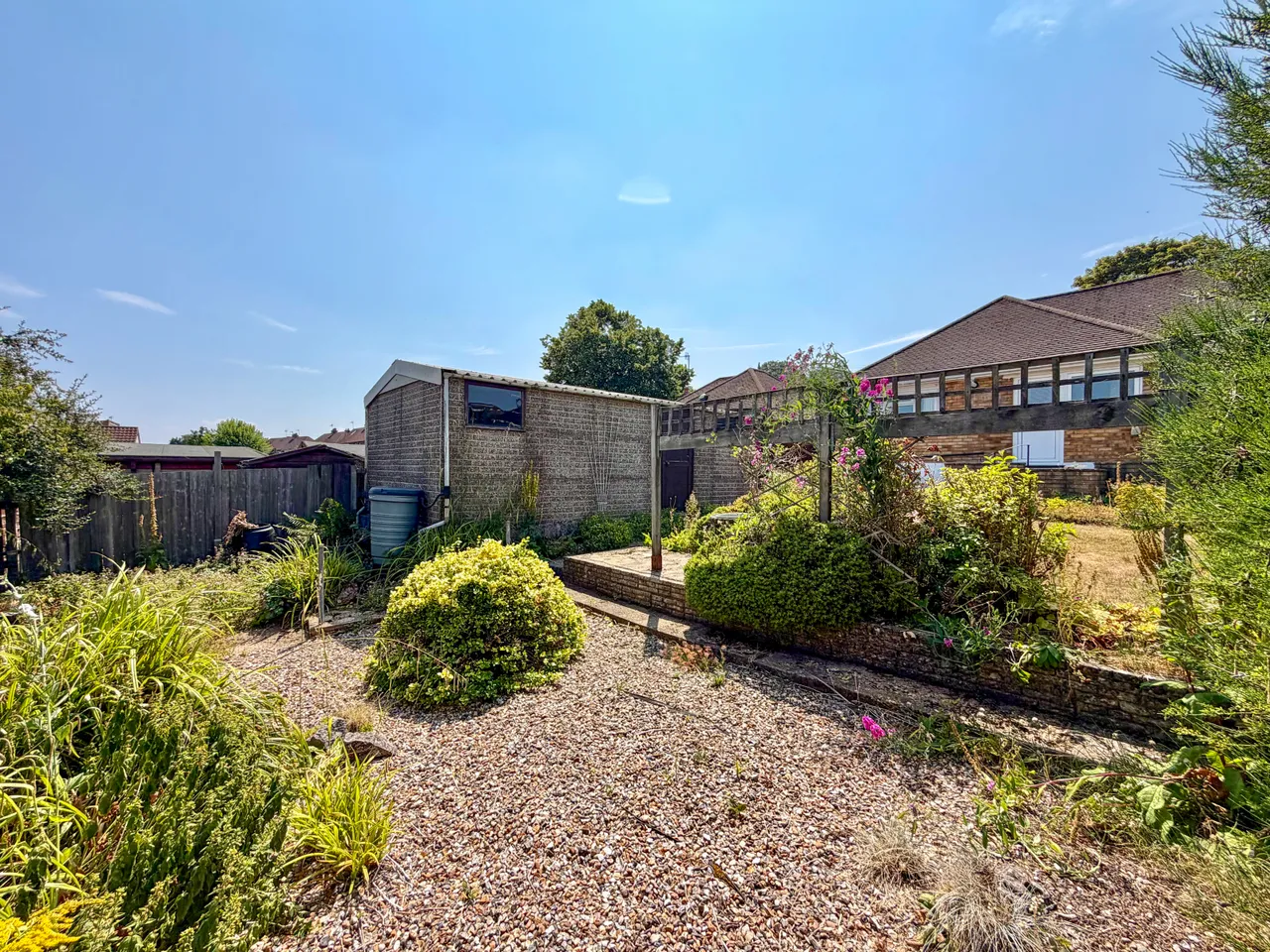 Covert Road, Northchurch, Berkhamsted, photo 17