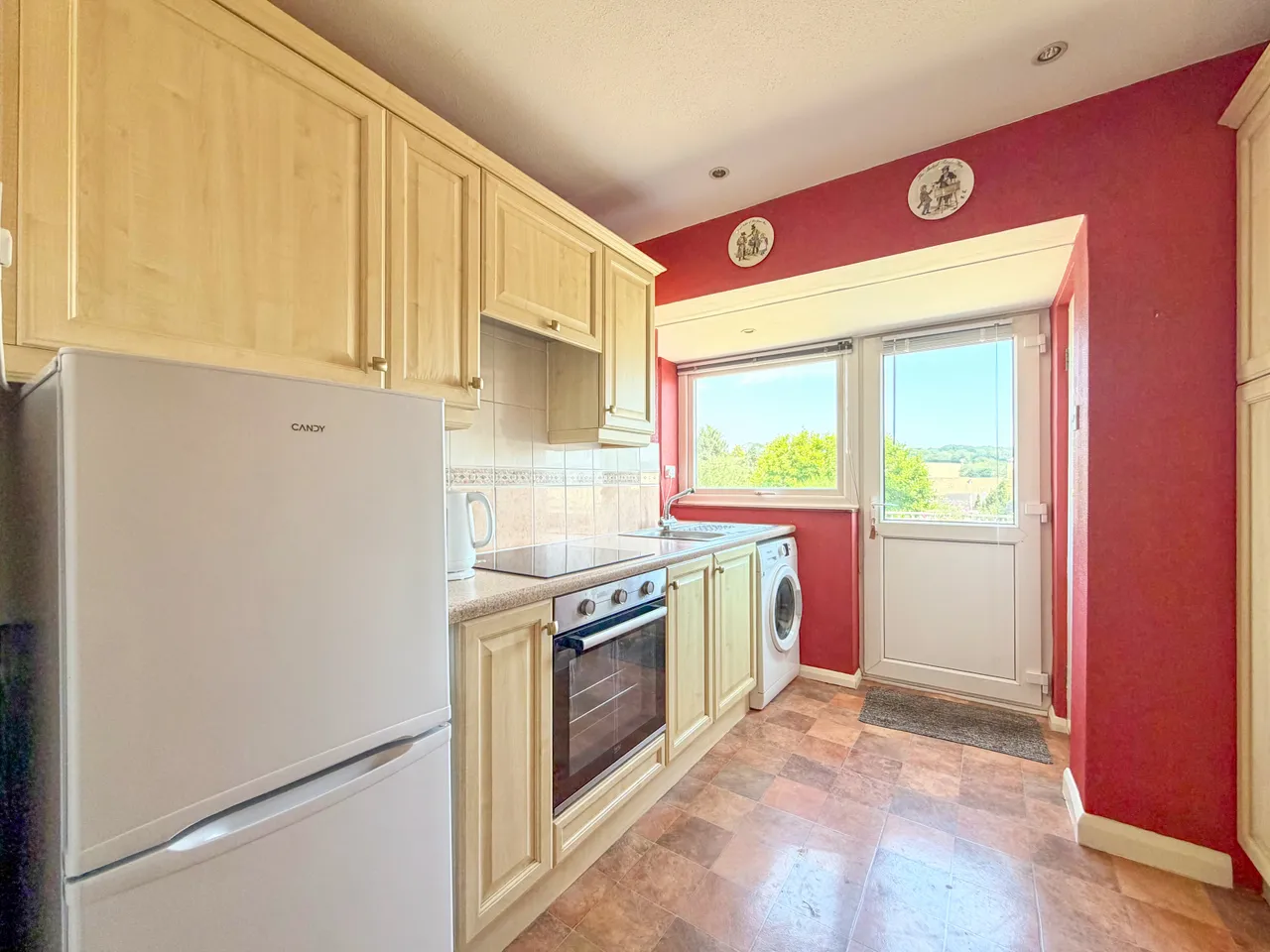 Covert Road, Northchurch, Berkhamsted, photo 8