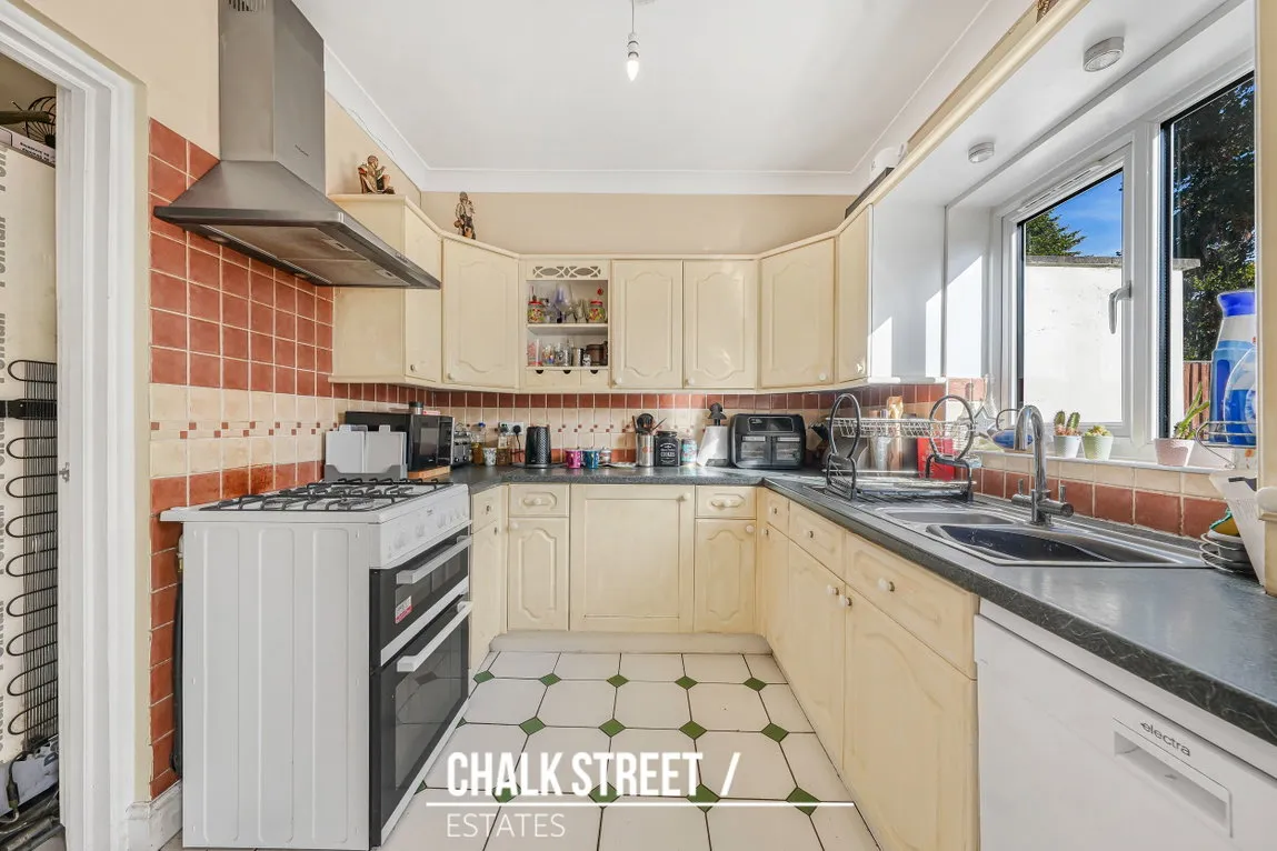 Park Lane, Hornchurch, RM11, photo 5