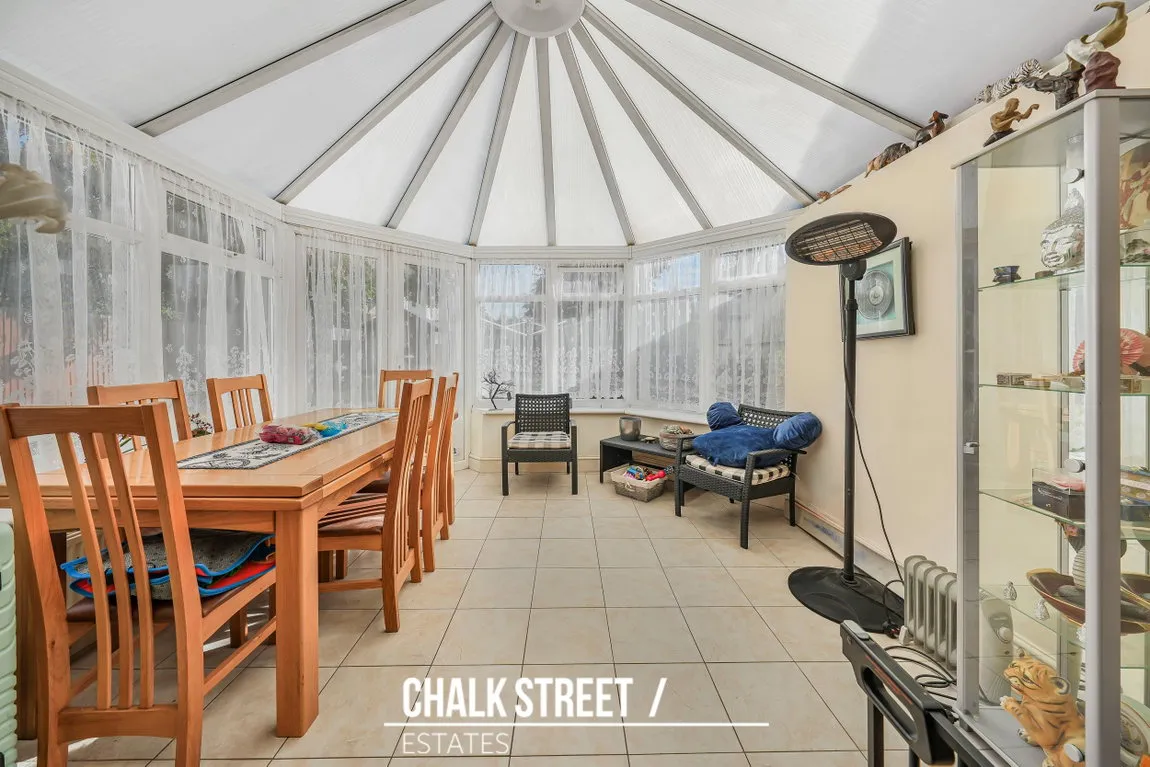 Park Lane, Hornchurch, RM11, photo 13