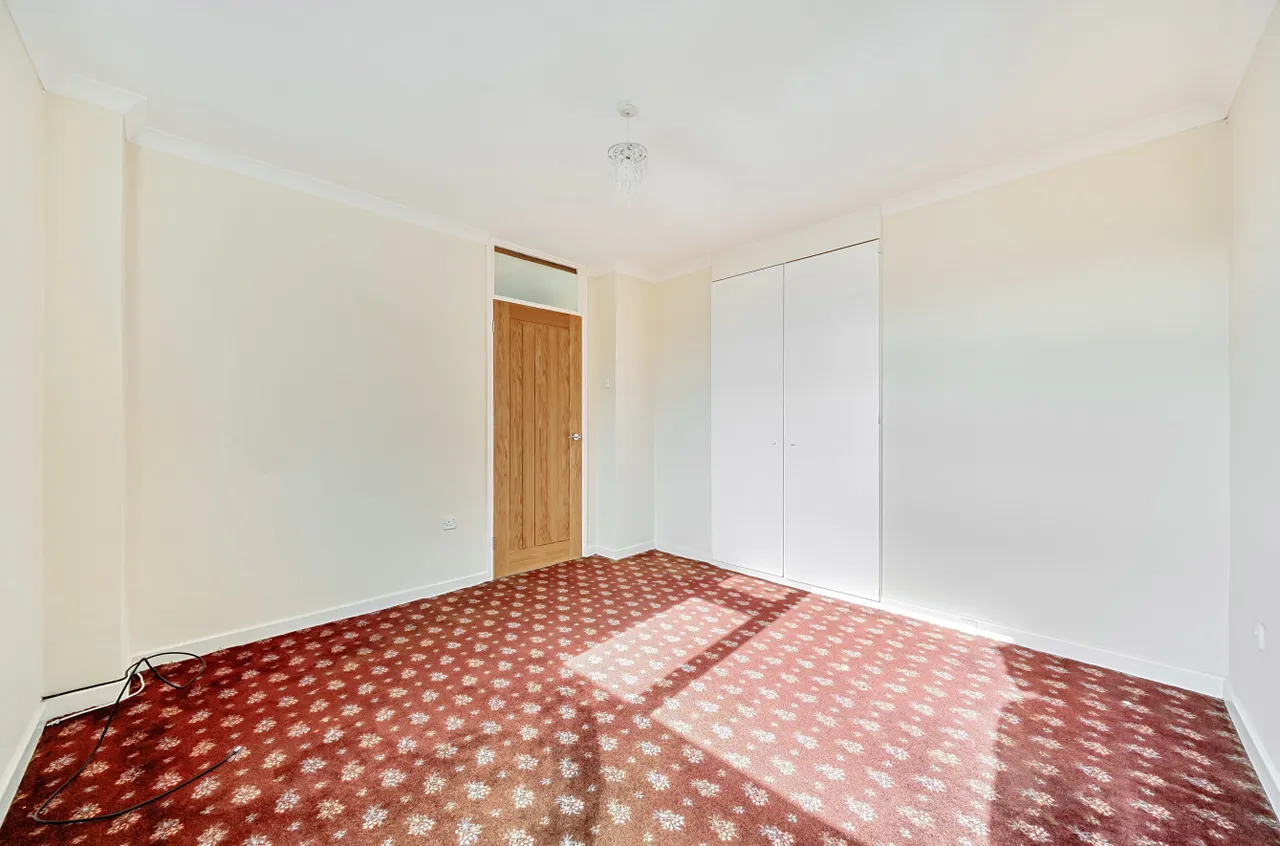 Bryn Meadows, Newtown, photo 15