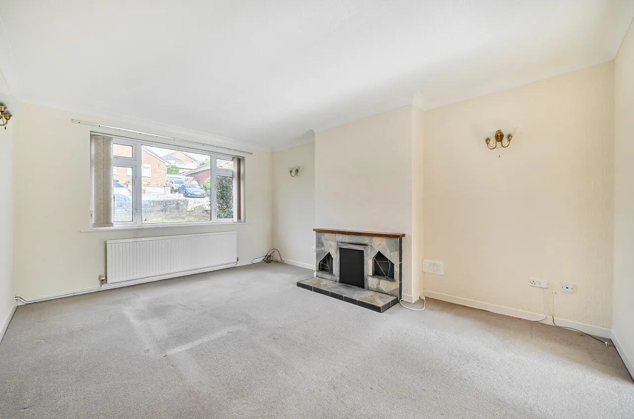 Bryn Meadows, Newtown, photo 8