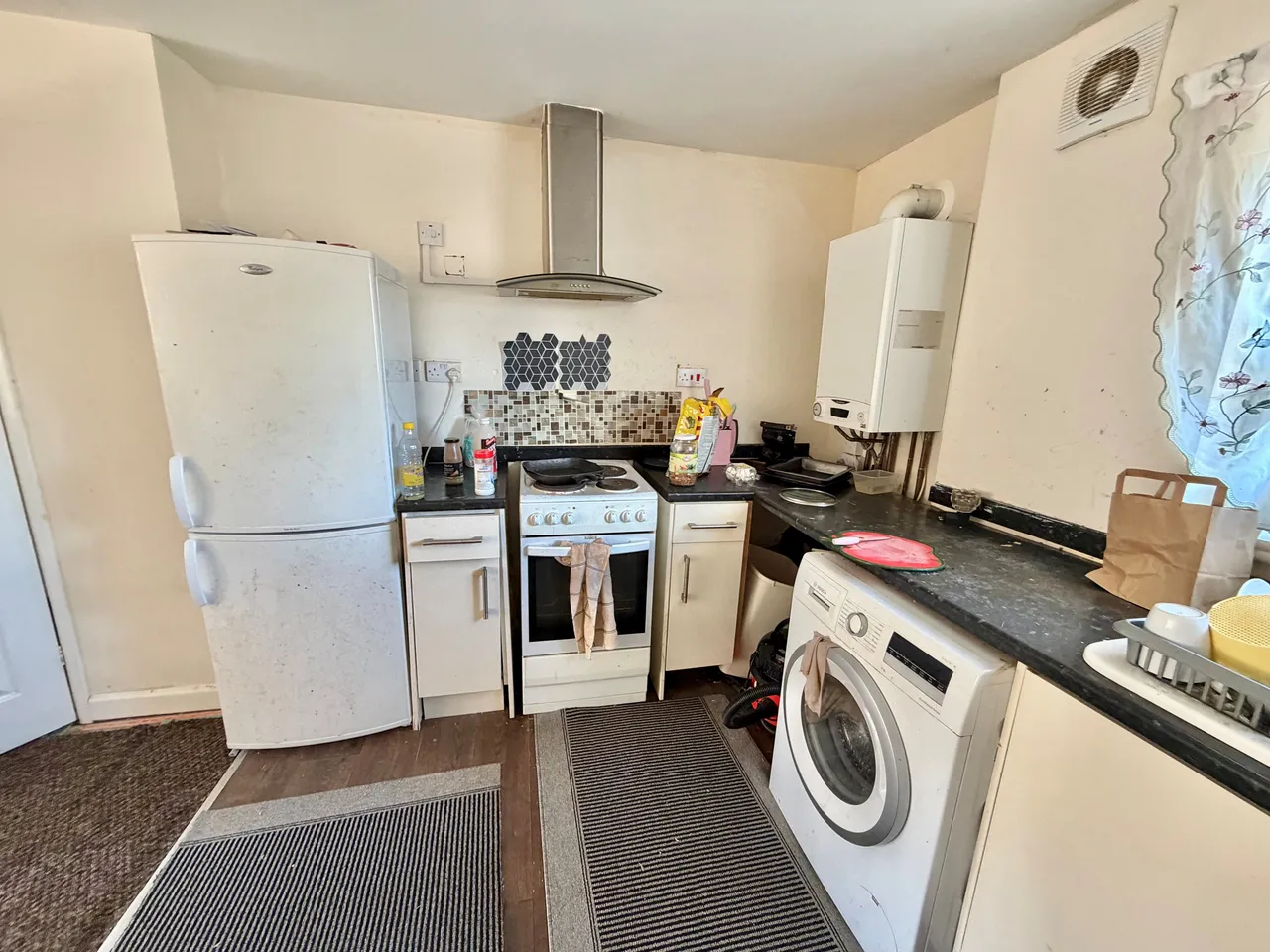 Wyton Close, Nottingham, photo 4