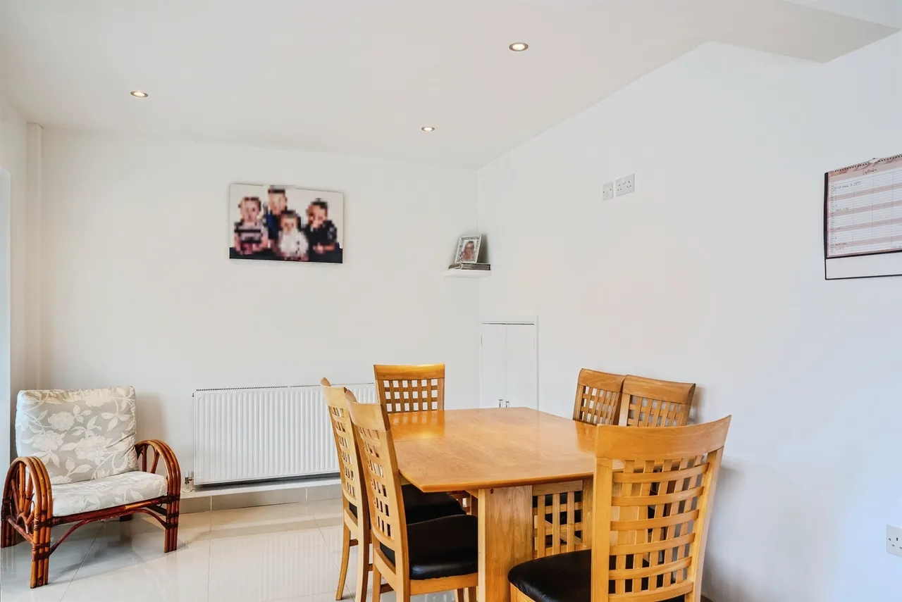 St. Davids Close, Chepstow, NP16, photo 8