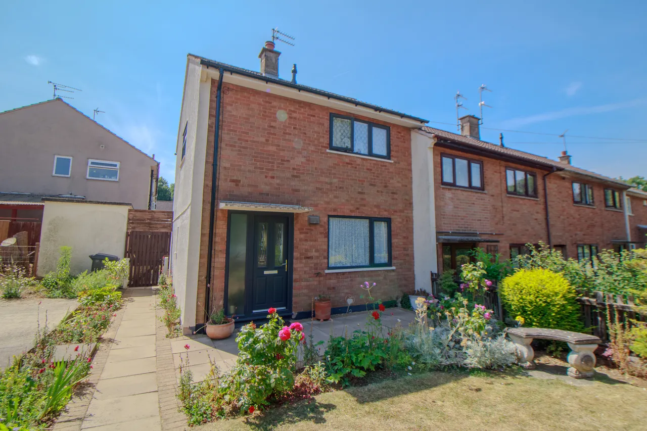 2 bed house for sale, Colthurst Way, Leicester, LE5