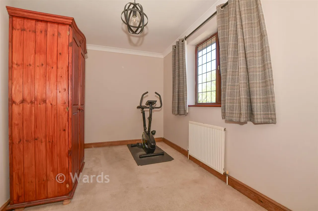 Epple Bay Avenue, Birchington, CT7, photo 18
