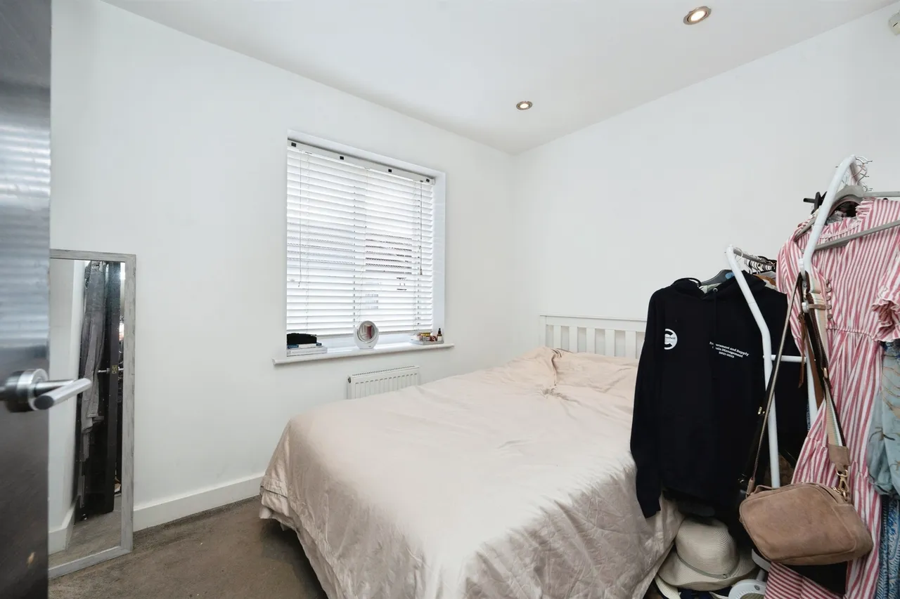 Smith Street, Watford, WD18, photo 8