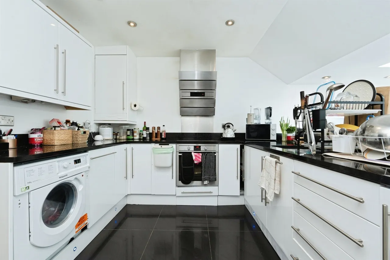 Smith Street, Watford, WD18, photo 4