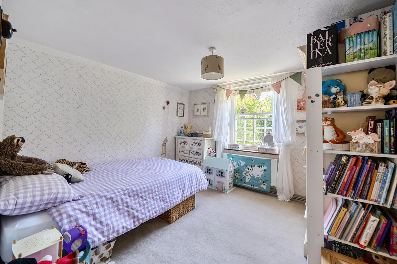 High Street, Lyminge, CT18, photo 15
