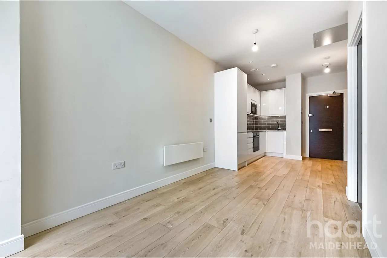 Clivemont Road, Maidenhead, SL6, photo 8