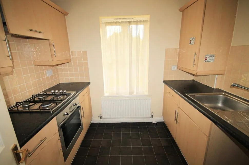 Hevingham Drive, Chadwell Heath, Romford, RM6, photo 5