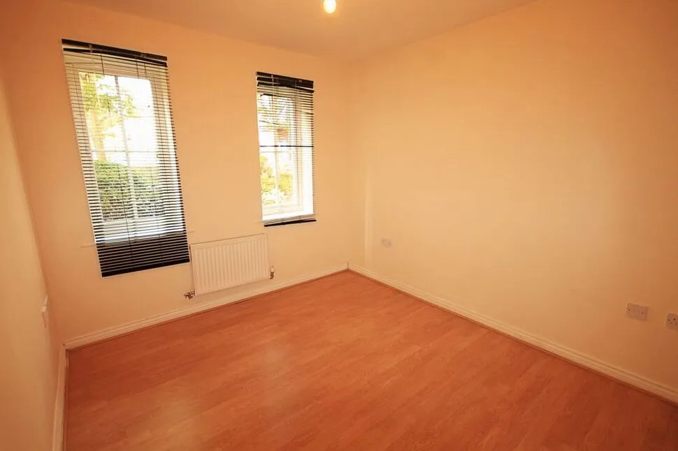Hevingham Drive, Chadwell Heath, Romford, RM6, photo 7