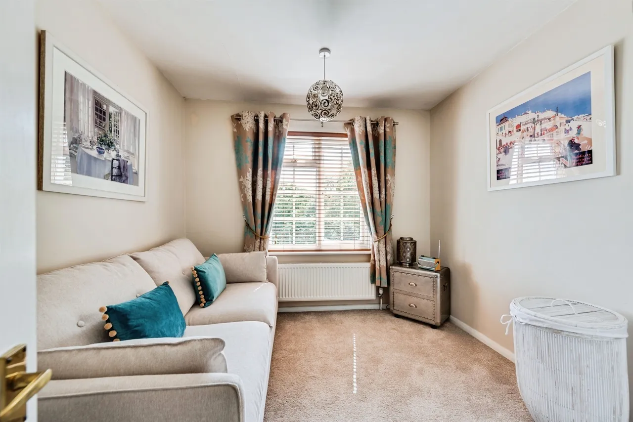 Thame Road, Long Crendon, HP18, photo 10