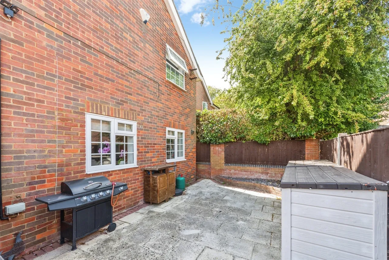 Thame Road, Long Crendon, HP18, photo 22