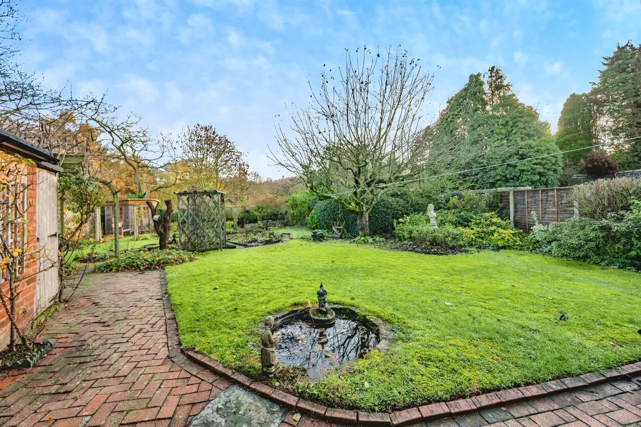Victoria Street, Yoxall, DE13, photo 17
