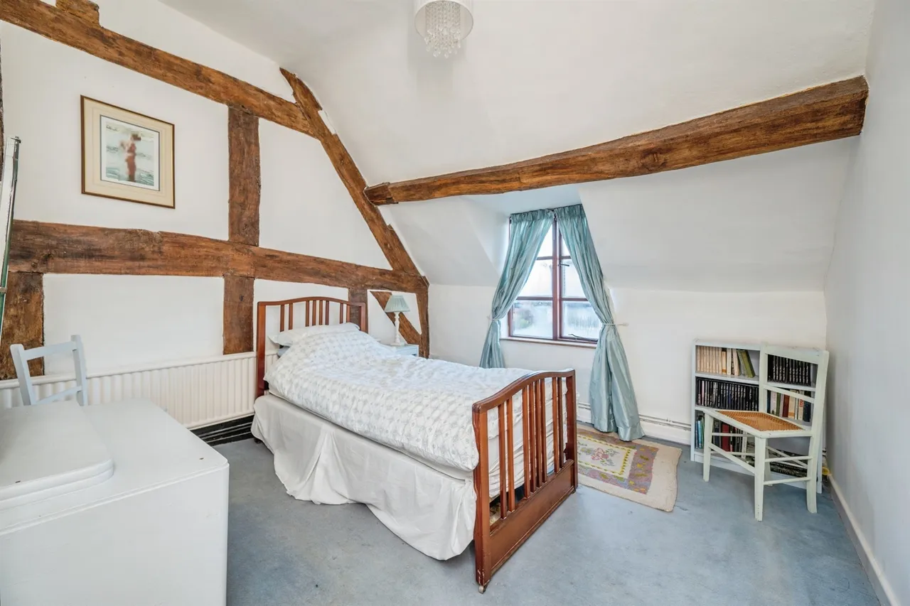 Victoria Street, Yoxall, DE13, photo 14