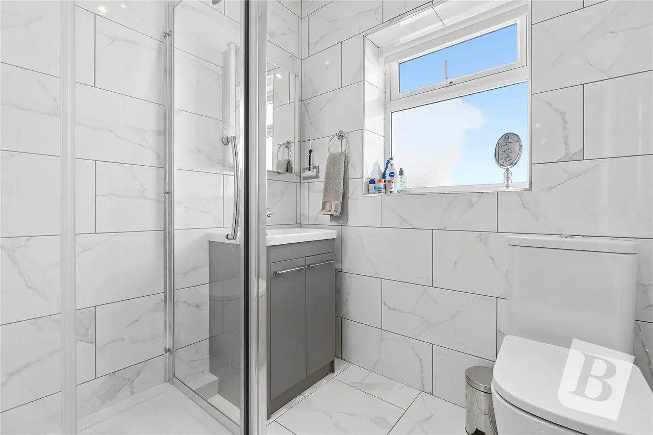 Grosvenor Road, Benfleet, SS7, photo 8
