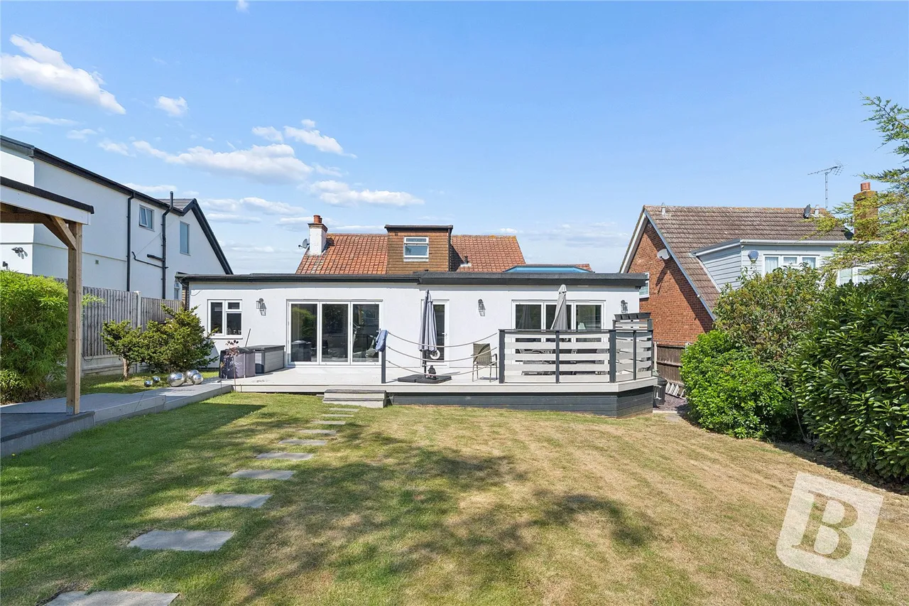 Grosvenor Road, Benfleet, SS7, photo 18