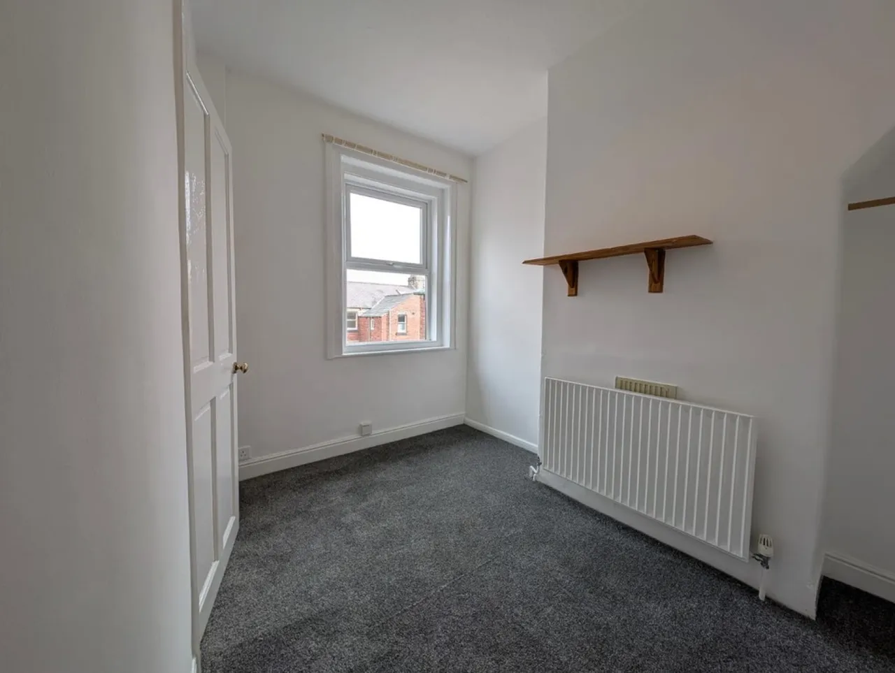 Bilton Drive, Harrogate, HG1, photo 7
