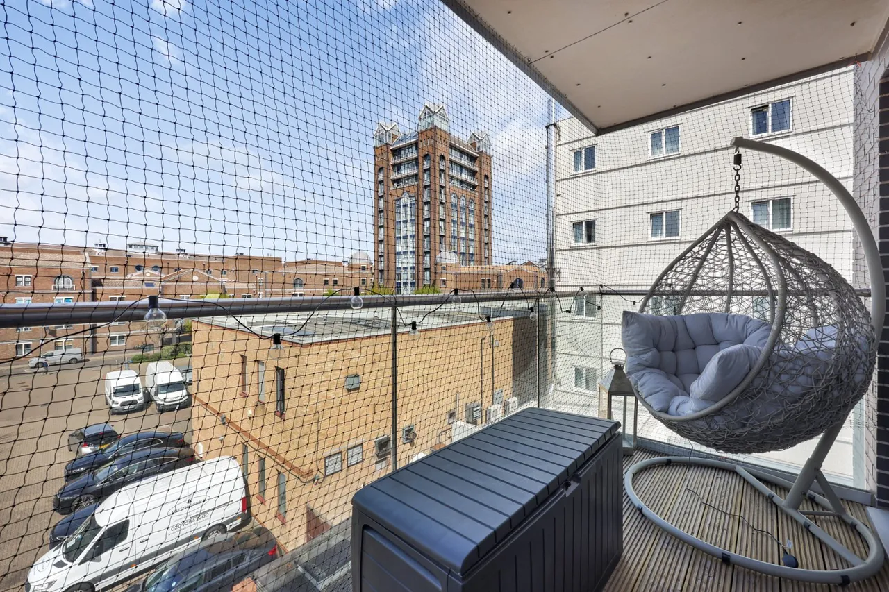 Chatfield Road, London, SW11, photo 4