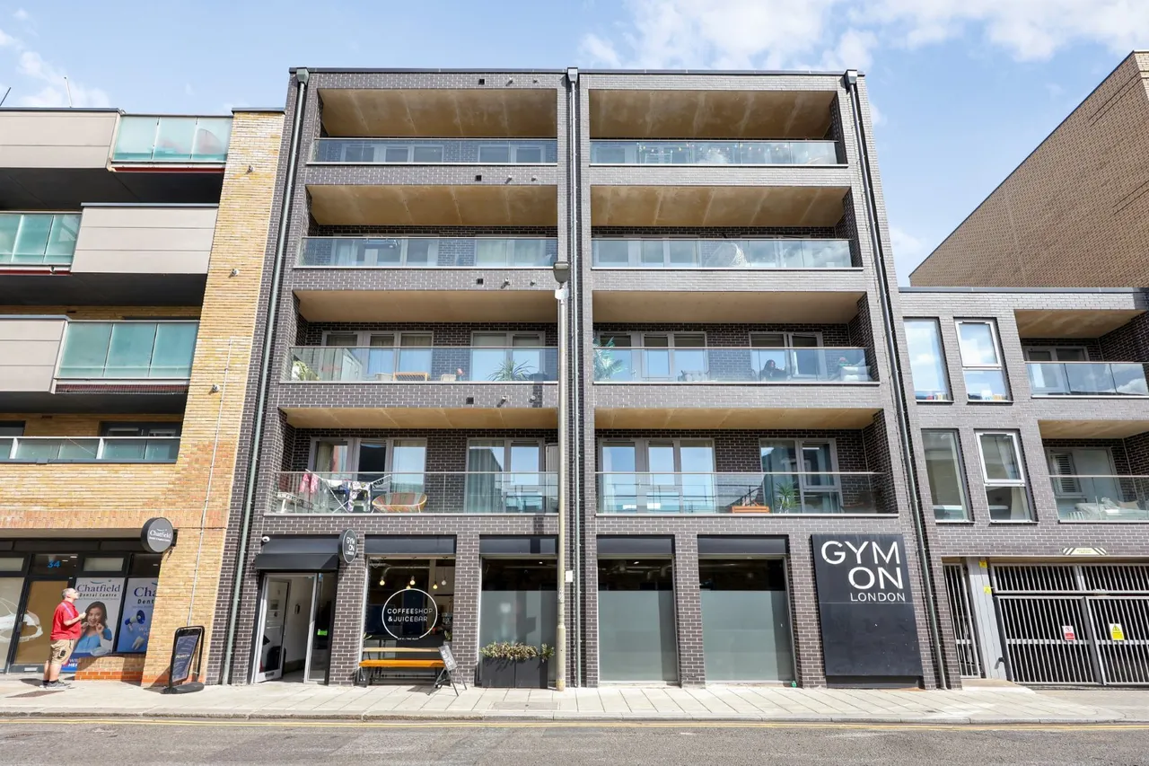 Chatfield Road, London, SW11, photo 16