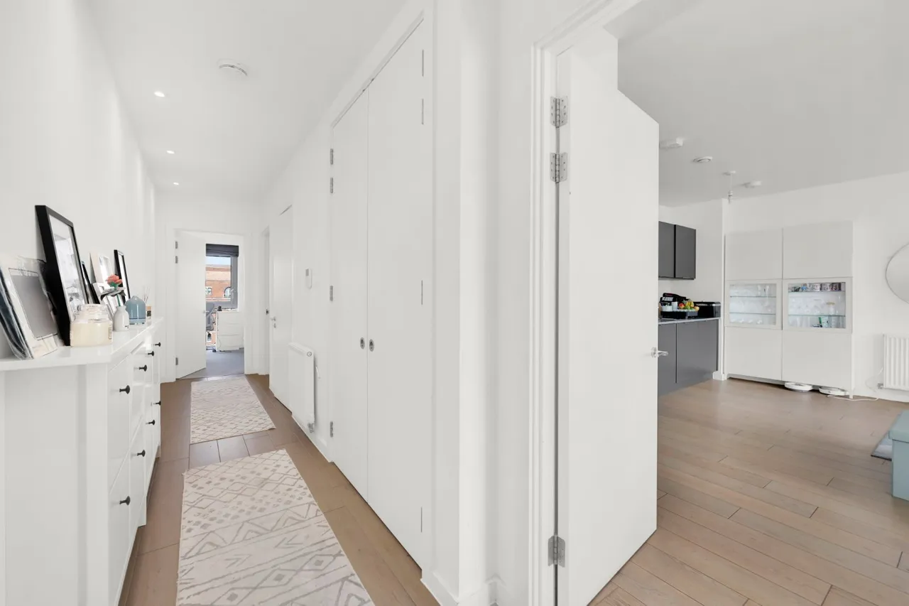 Chatfield Road, London, SW11, photo 12