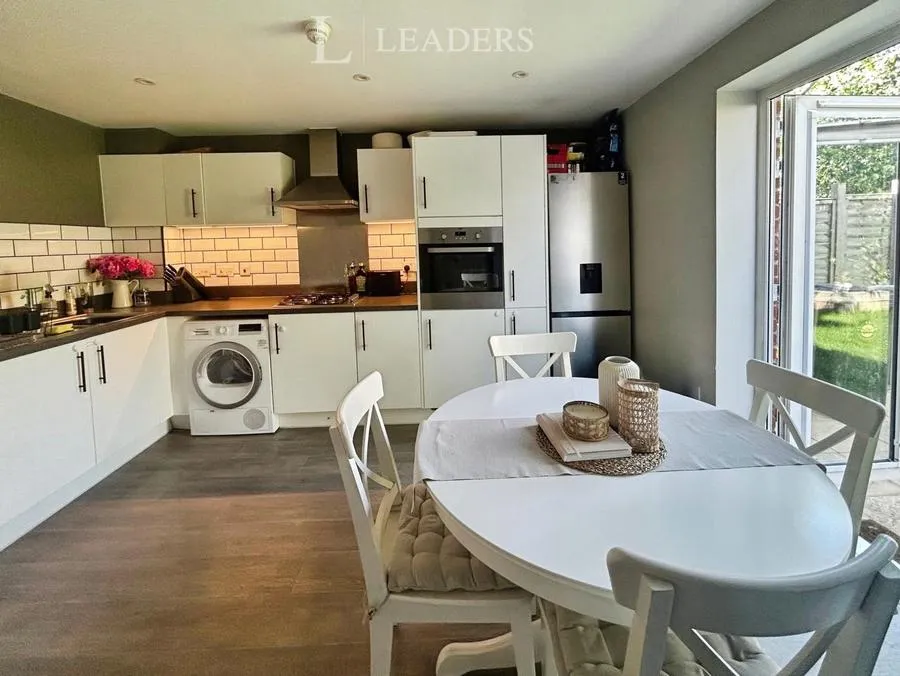 Collett Crescent, Emsworth, PO10, photo 15