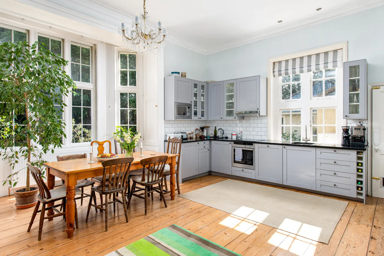 Vicarage Lane, Steeple Ashton, BA14, photo 7