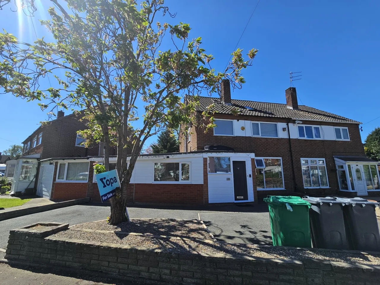Cherington Close, Manchester, M23, photo 40