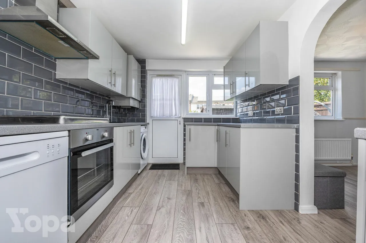 Stuart Road, Welling, DA16, photo 3