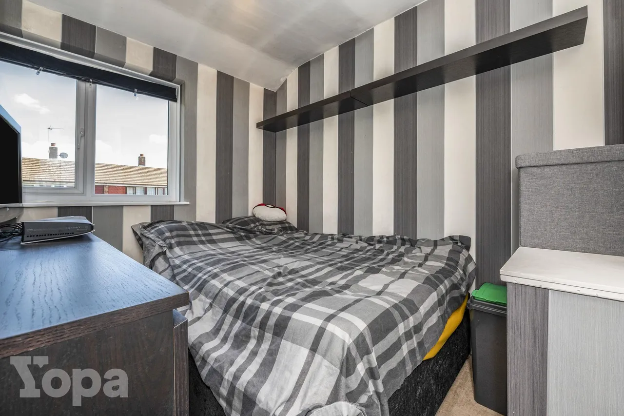 Stuart Road, Welling, DA16, photo 11