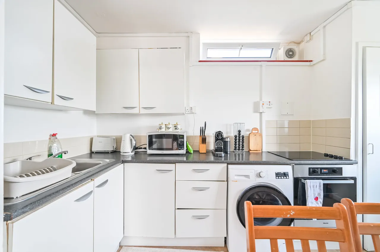 41 Queensland House, Rymill Street, London, photo 7