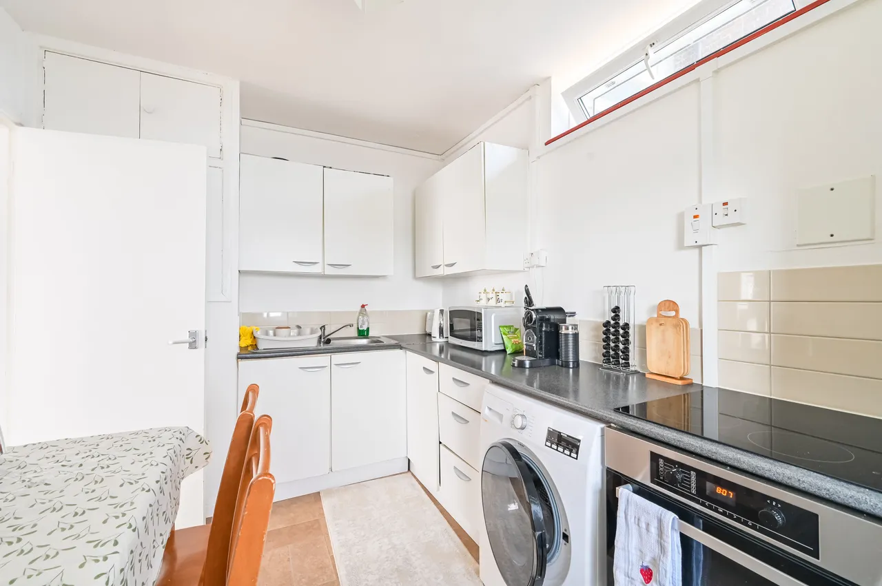 41 Queensland House, Rymill Street, London, photo 2