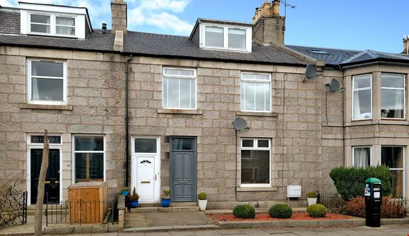 3 bed flat to rent, Stanley Street, West End, AB10