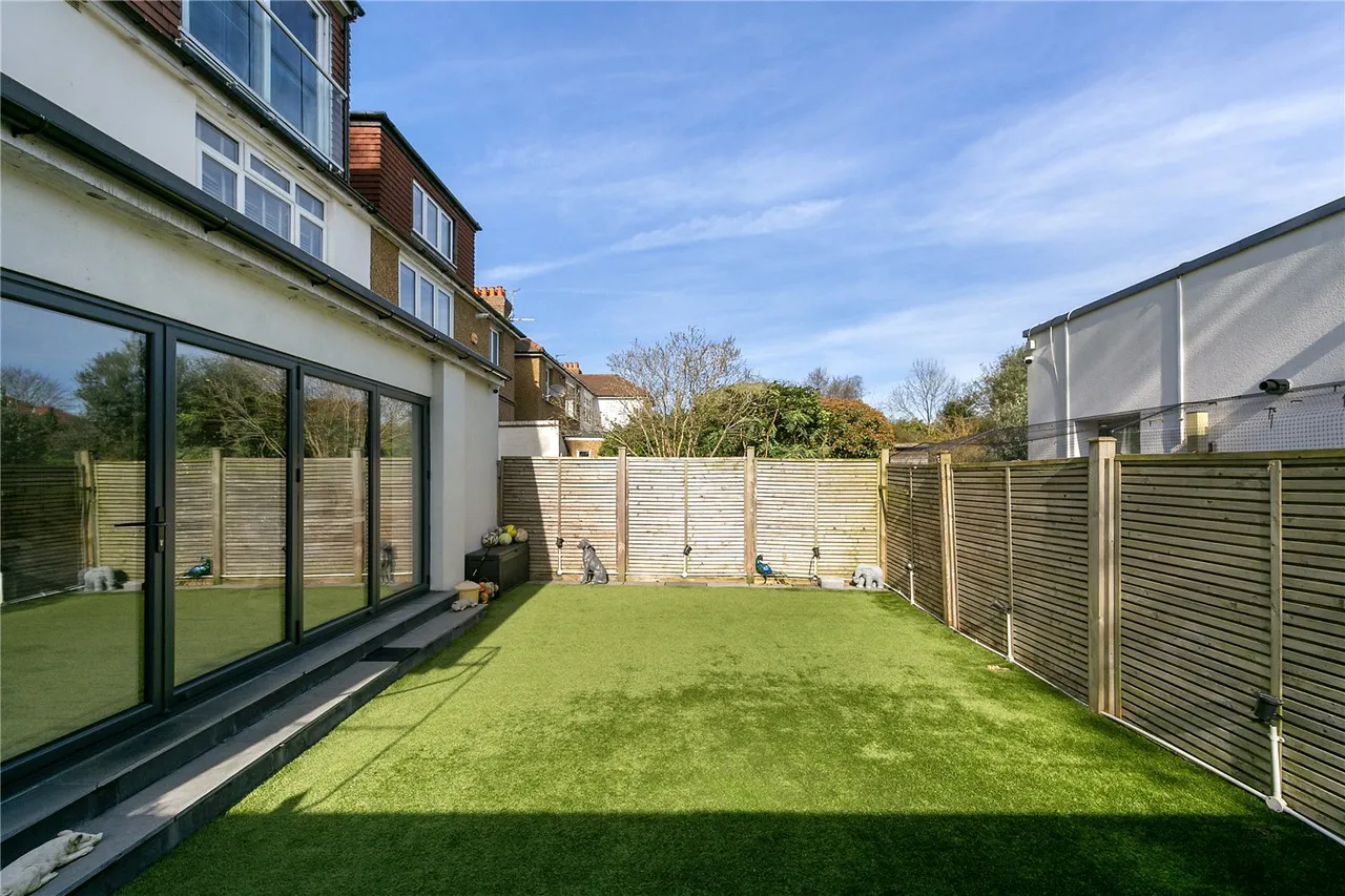 Marksbury Avenue, Kew, TW9, photo 13