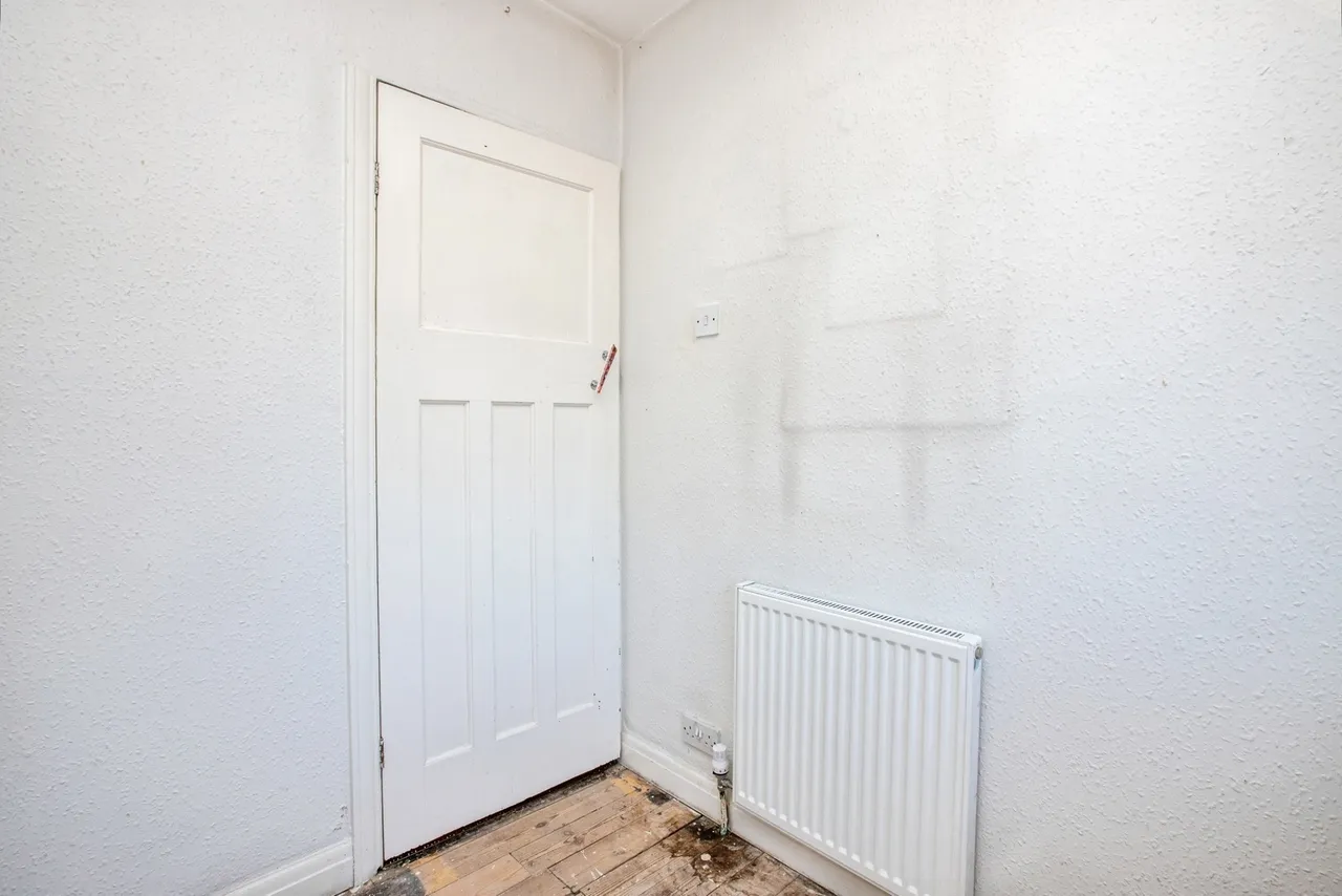 Southwell Road East, Rainworth, NG21, photo 18