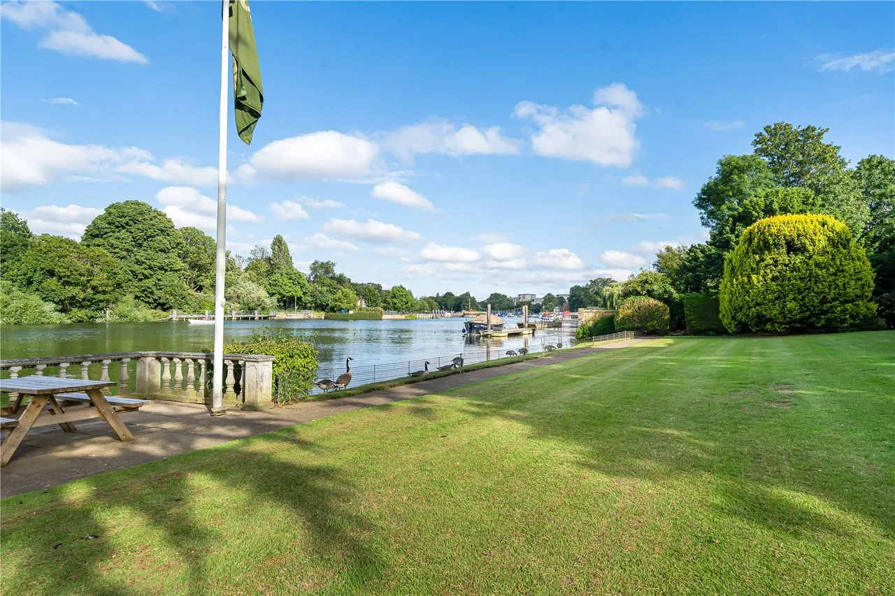 Twickenham Road, Teddington, TW11, photo 5