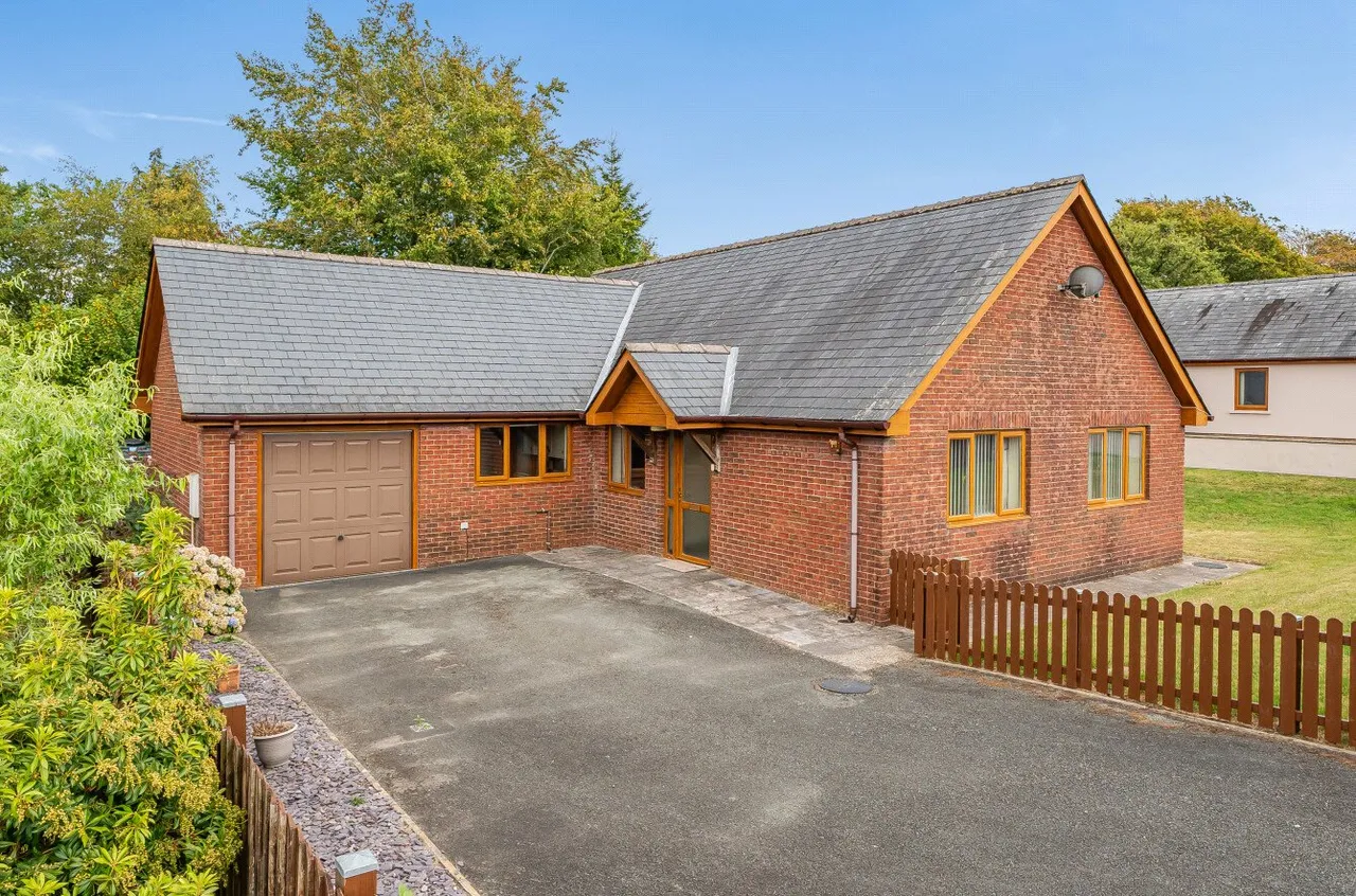 Tai Cae Mawr, Llanwrtyd Wells, Powys, LD5 4RJ, photo 19