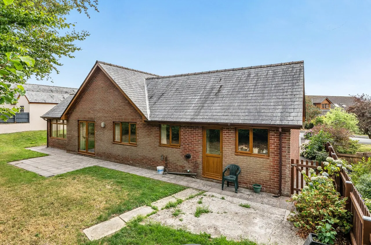 Tai Cae Mawr, Llanwrtyd Wells, Powys, LD5 4RJ, photo 22