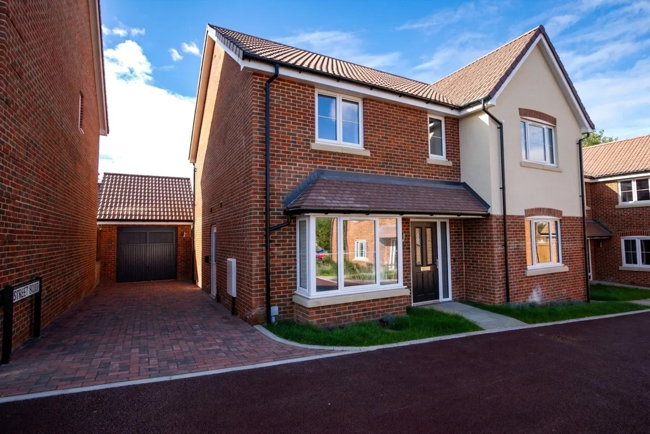 Oxbarton Grove, Stoke Gifford, BS34, photo 29