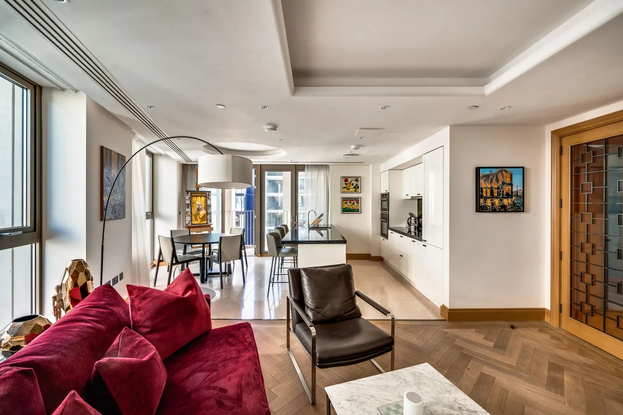 2 bed flat for sale, John Islip Street, SW1P