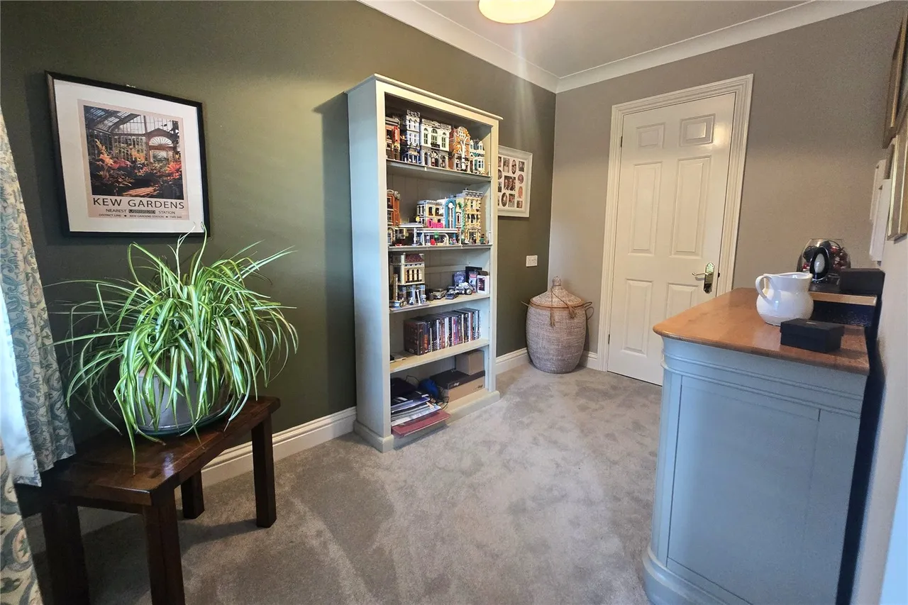 Mytchett Heath, Mytchett, GU16, photo 9