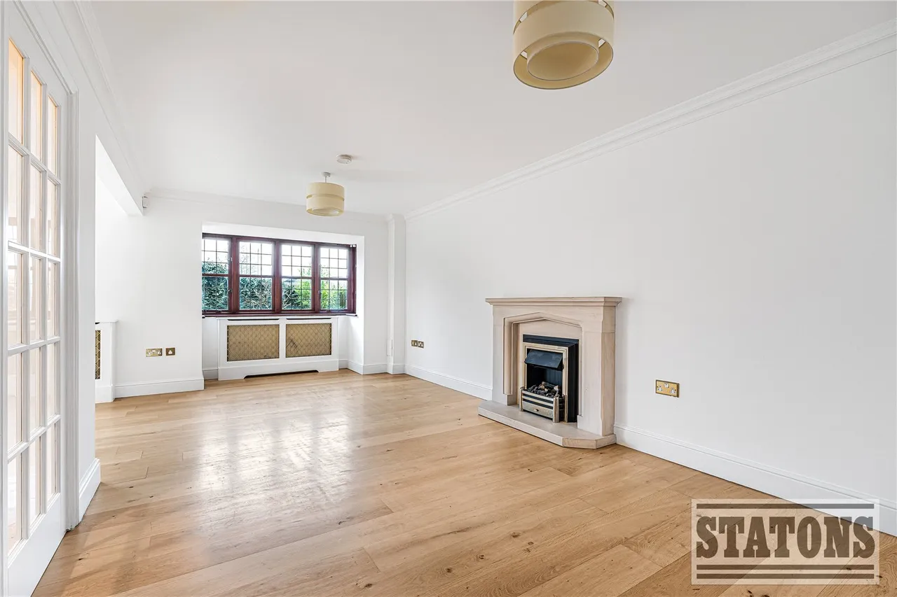 Beech Hill, Hadley Wood, EN4 0JP, photo 13