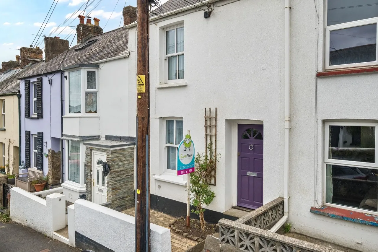 3 bed house to rent, Bradiford, Barnstaple, EX31
