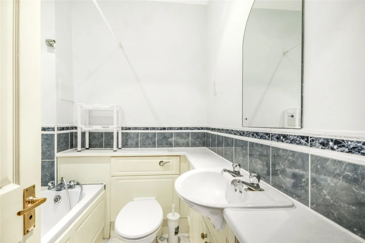 34 Bridge View Court, 19 Grange Road, London, photo 7