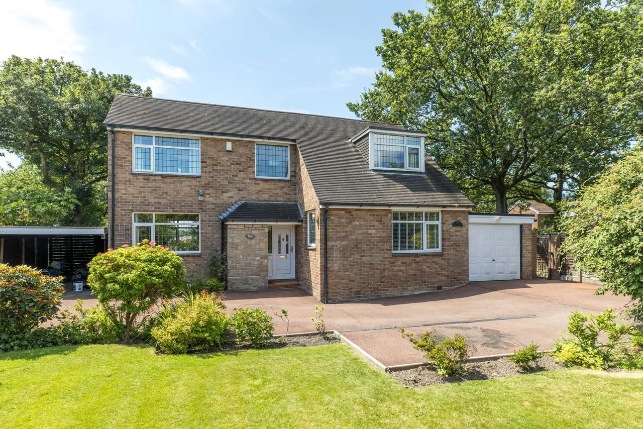 Mossy Lea Road, Wrightington, WN6, photo 24